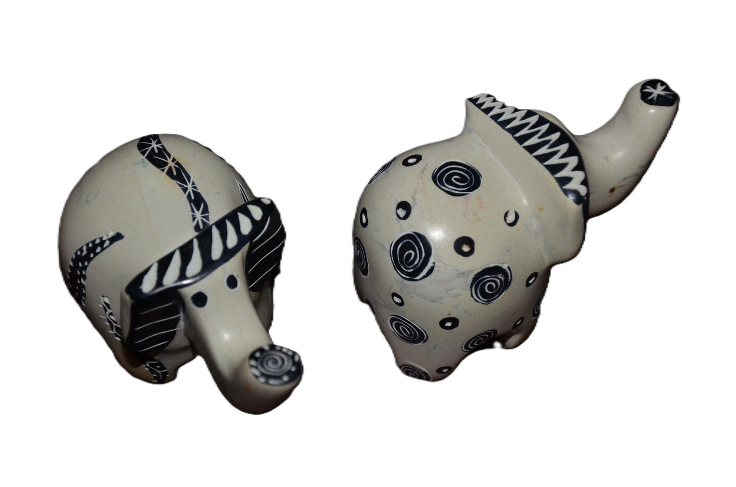 Set of 2 Soapstone Elephant Figurines Hand Carved Kenyan Animal Statue Cream Black Modern Boho Shelf Decor Elephant Lover Gift Art