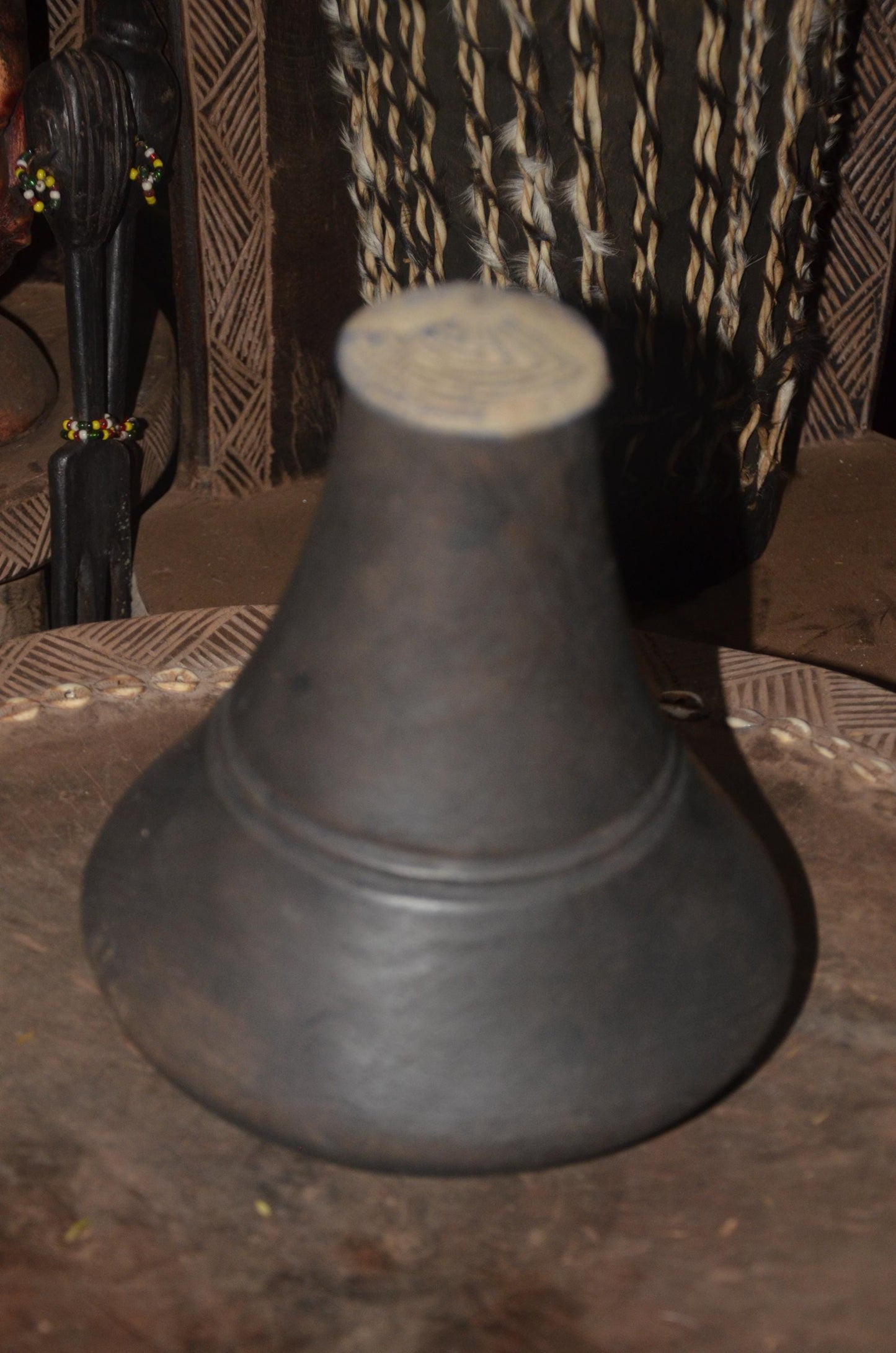 Authentic Icyansi Traditional Rwandan Wooden Milk Vessel | Artisanal Dairy Pot Decor
