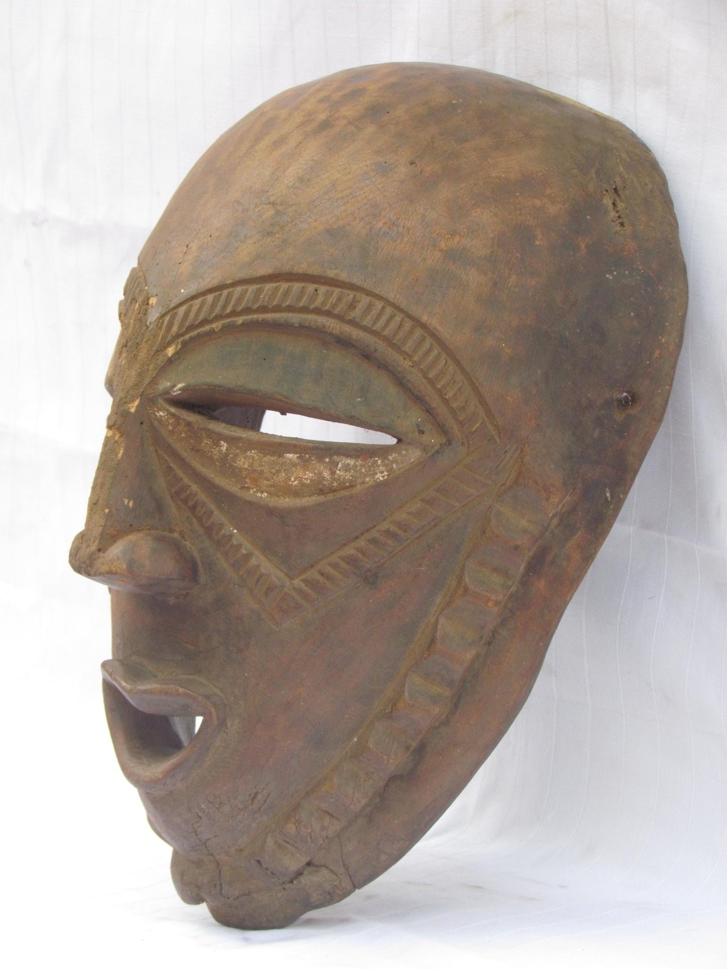 Hand carved wall hanging African traditional wooden mask from D.R.C