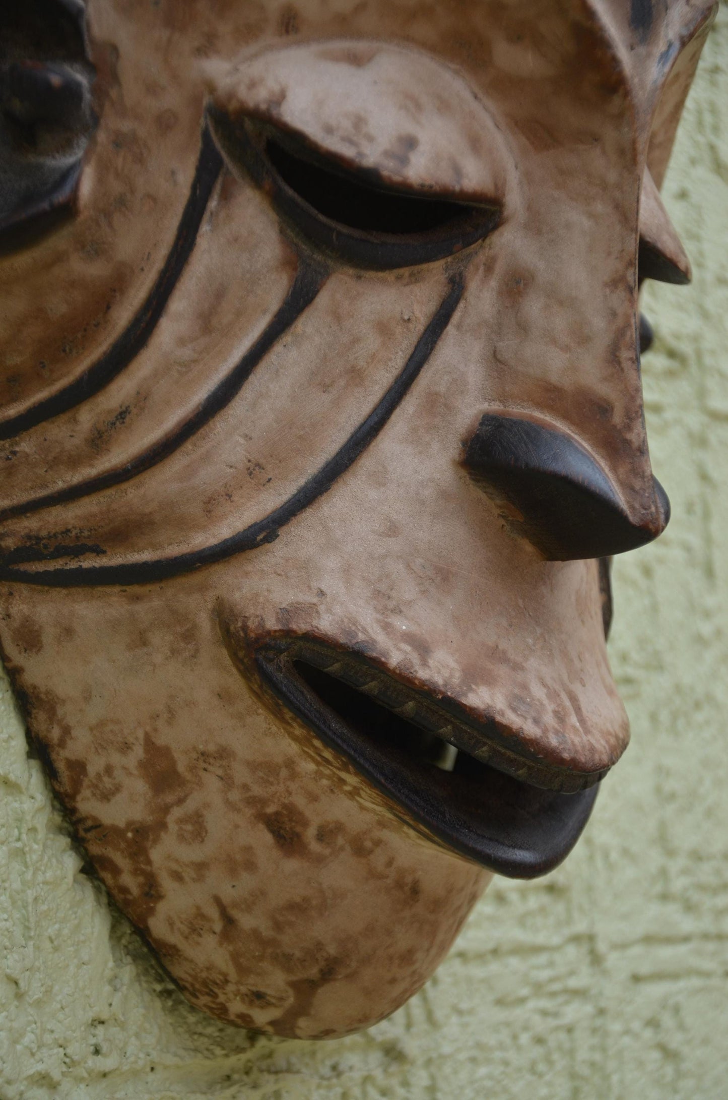 Punu Okuyi Mask | African White-Faced Tribal Art