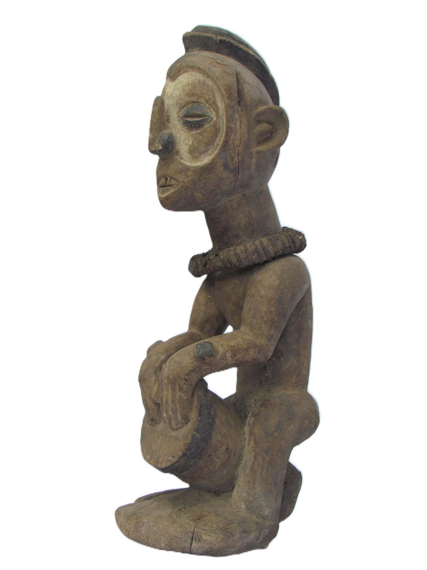 Statue masculine primitive en bois Ngwaka Sculpture antique vintage du Congo.