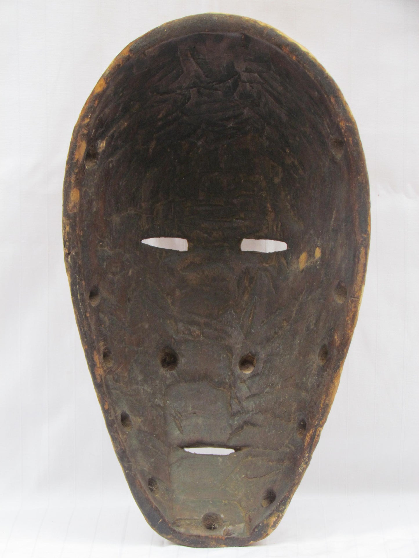 Masques traditionnels africains en bois sculptés à la main, fabriqués à la main en RDC