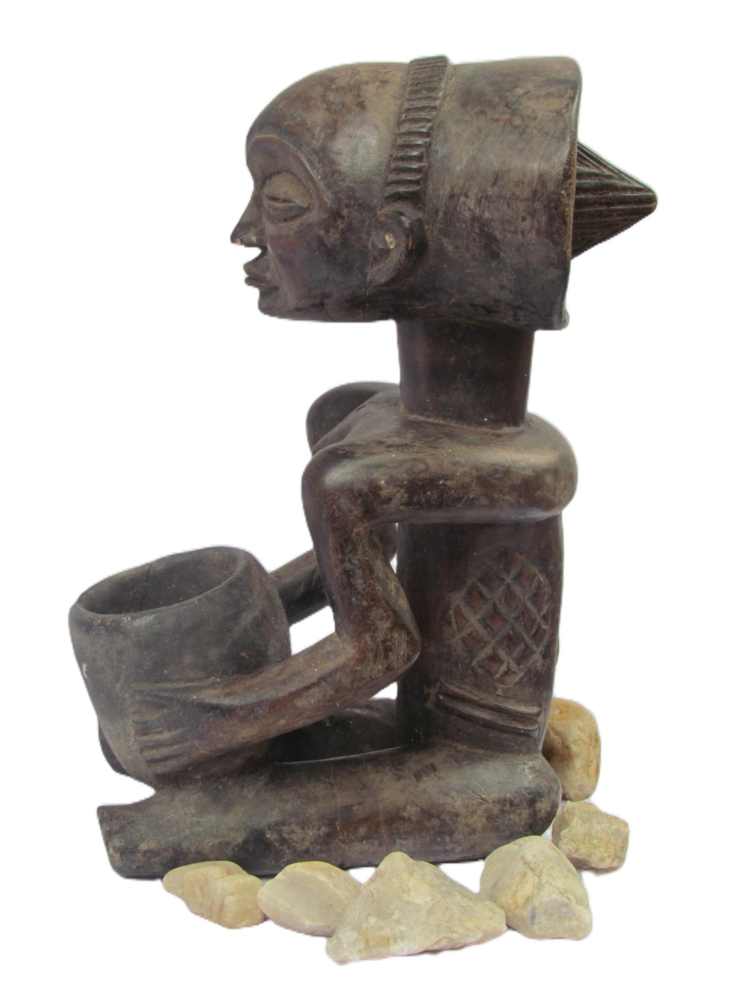 Statue de devineresse Luba – Art tribal africain du Congo et de Zambie | Figurine rituelle en bois sculptée à la main avec bol