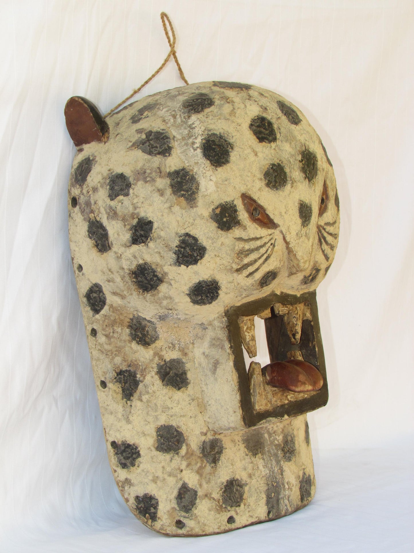 Hand carved wall hanging African traditional wooden masks from D.R.C