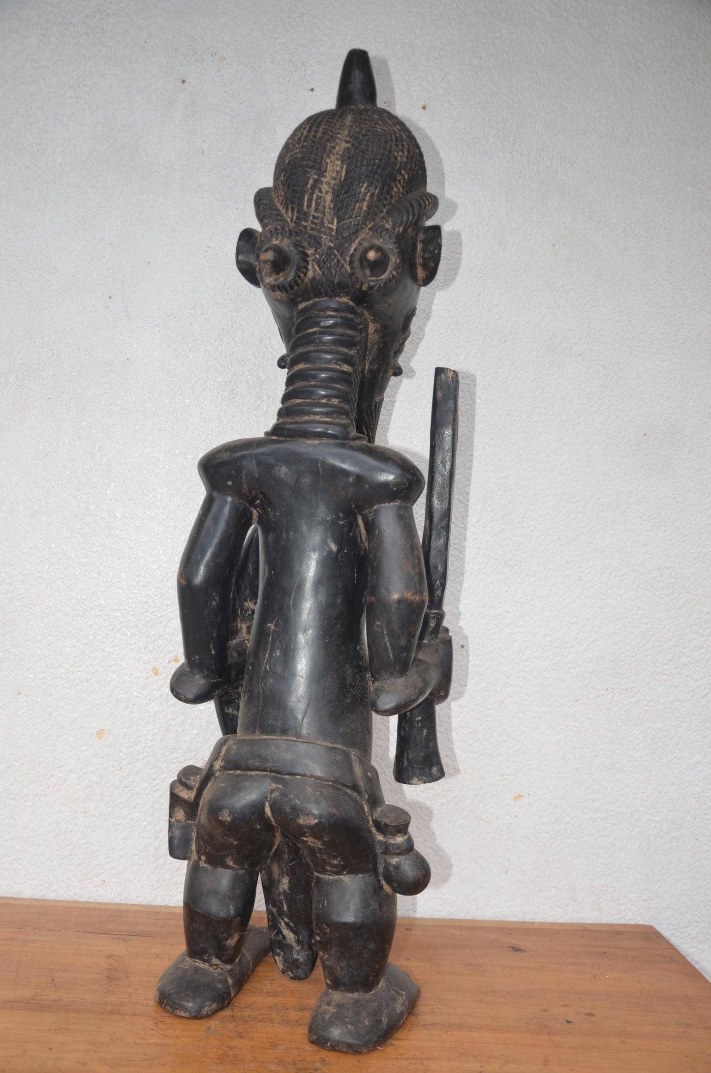 Lulua King Statue – 43" Hand-Carved Wood – Congo Bena Lulua Prestige Art