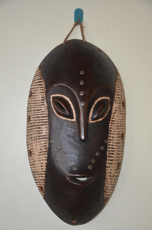 Mahongwe Mask – 19" Hand-Carved Wood – Gabon African Tribal Spirit Art