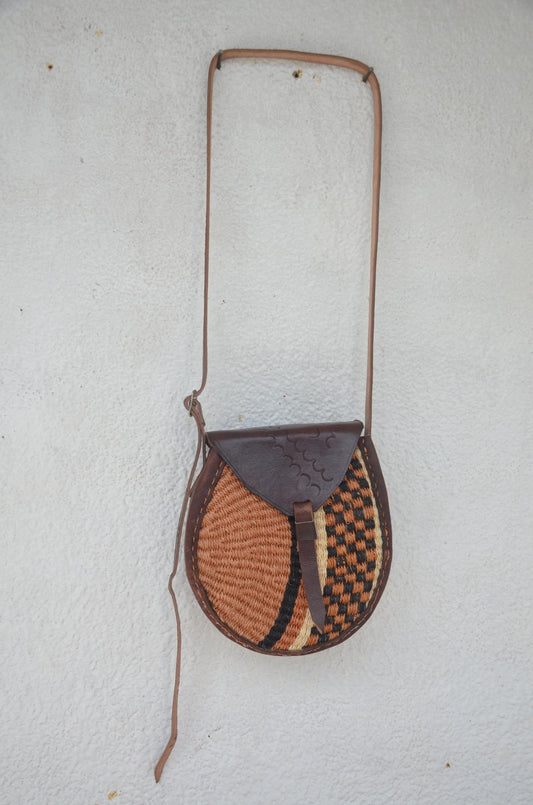 Handwoven Sisal Crossbody Bag | Artisan Boho Shoulder Bag | Leather-Trimmed Purse