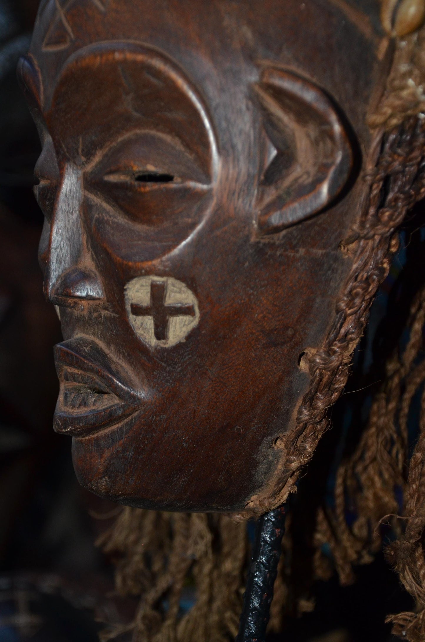 Chokwe Pwo Mask – 14" Hand-Carved Wood Female Spirit Mask – Tribal Wall Art