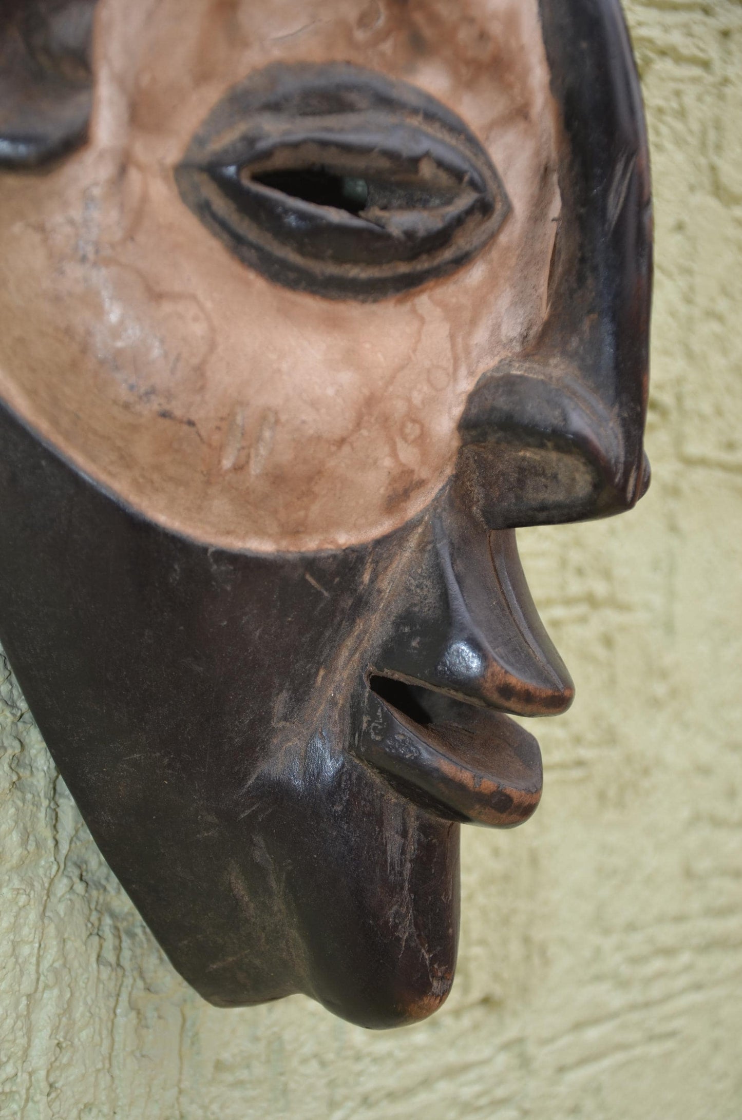 Kumu Tribal Mask | African Wooden Art