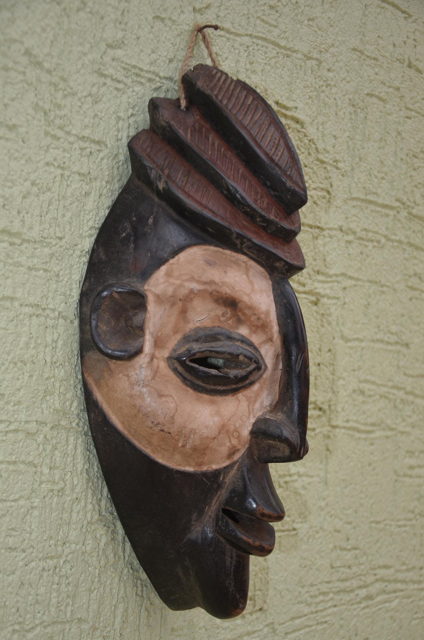 Kumu Tribal Mask | African Wooden Art
