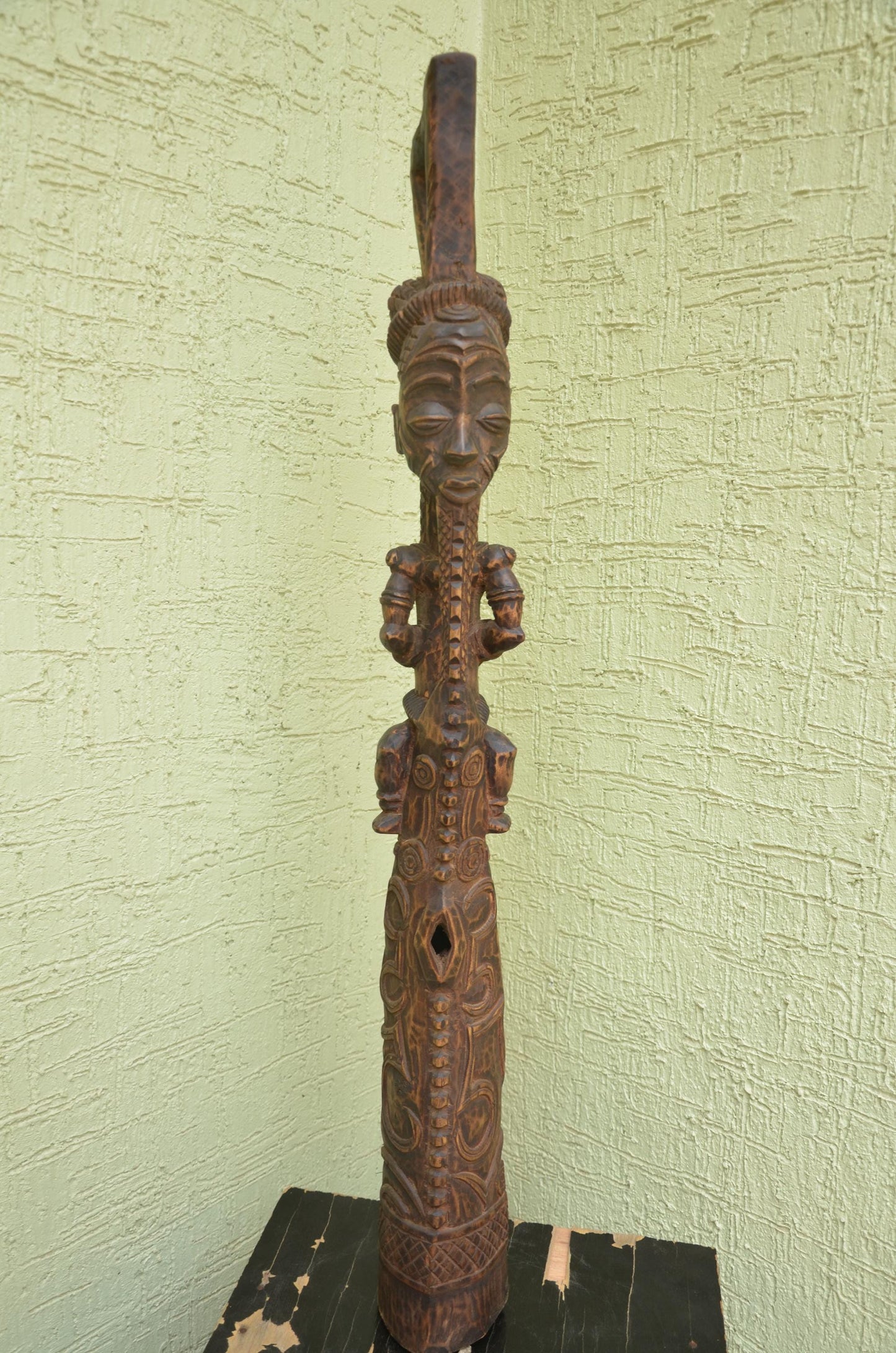 Lulua Signaling Horn â€“ 42" Large Hand-Carved Wood Prestige Instrument â€“ Art.