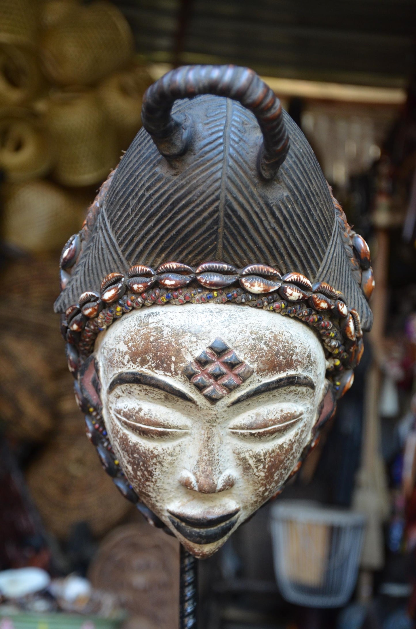 Authentic Punu Okuyi Mask – Hand-Carved Wood Female Ancestor Spirit, Cowrie Shell Trim