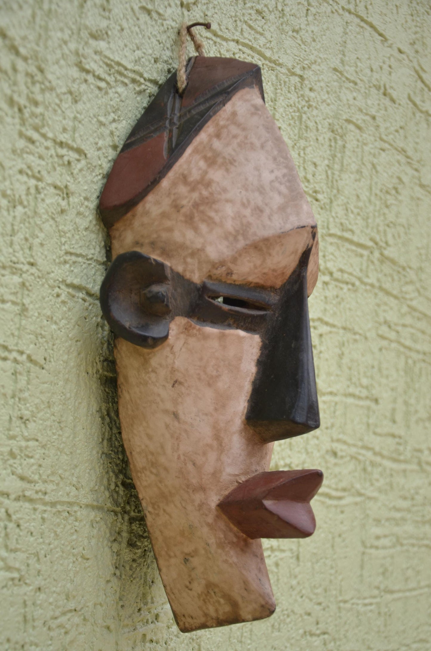 Lwalwa Mask | African Wooden Tribal Art