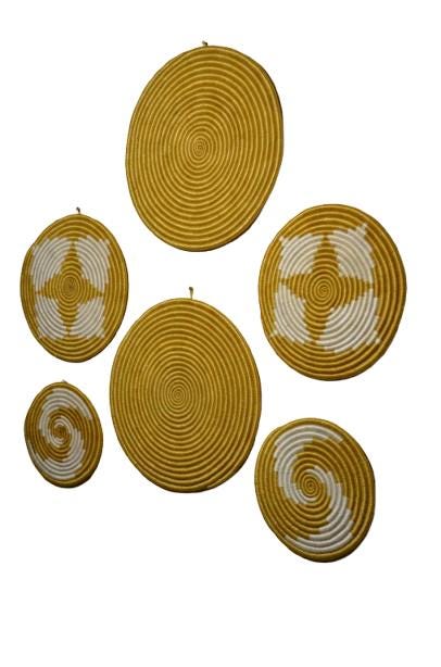 Set of 6 Handwoven Round Wall Baskets – Gold & White Floral Sisal Decor