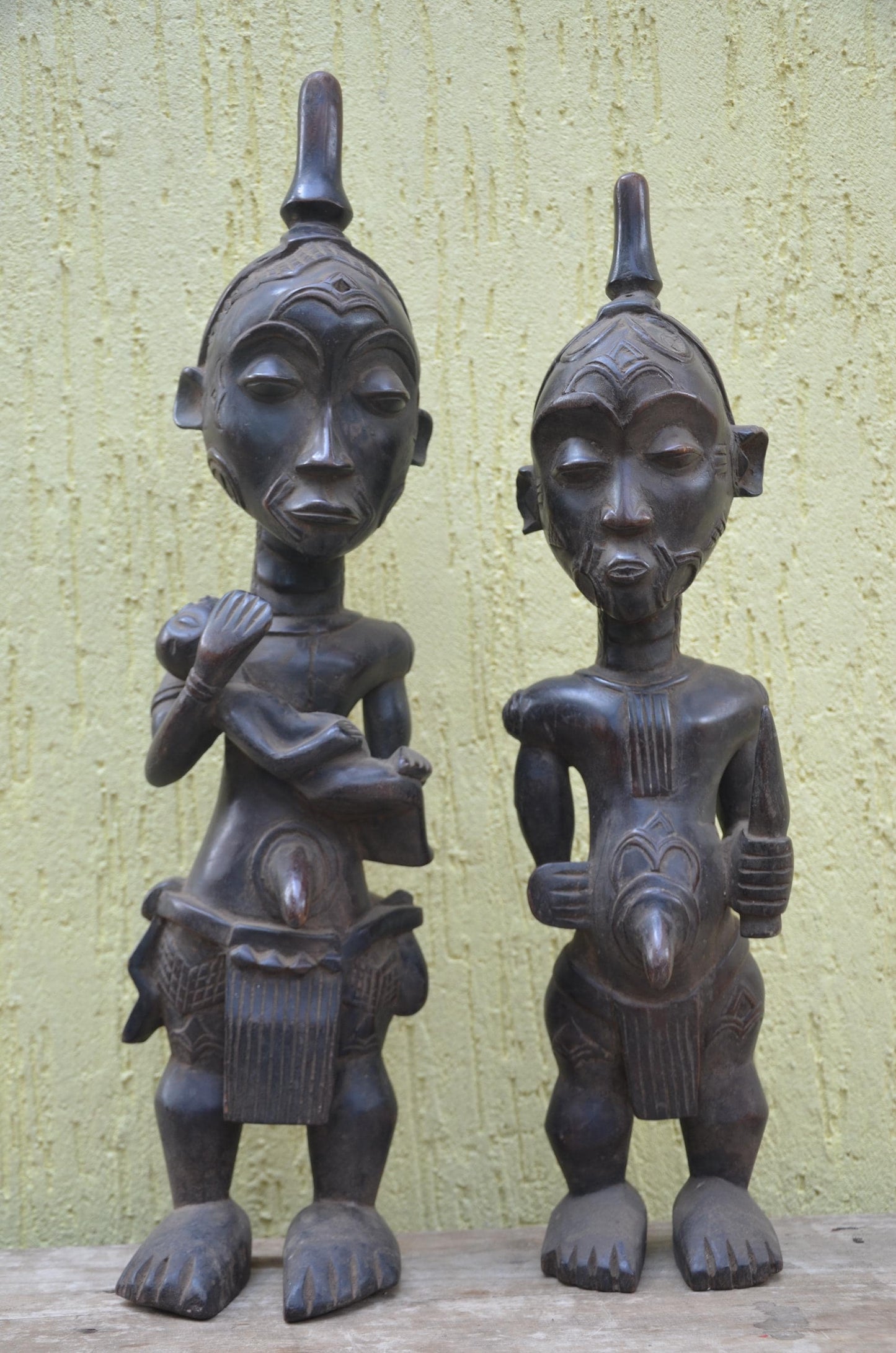 Bena Lulua Couple Figures – 29" Hand-Carved Wood Congo Statues – Tribal Art.