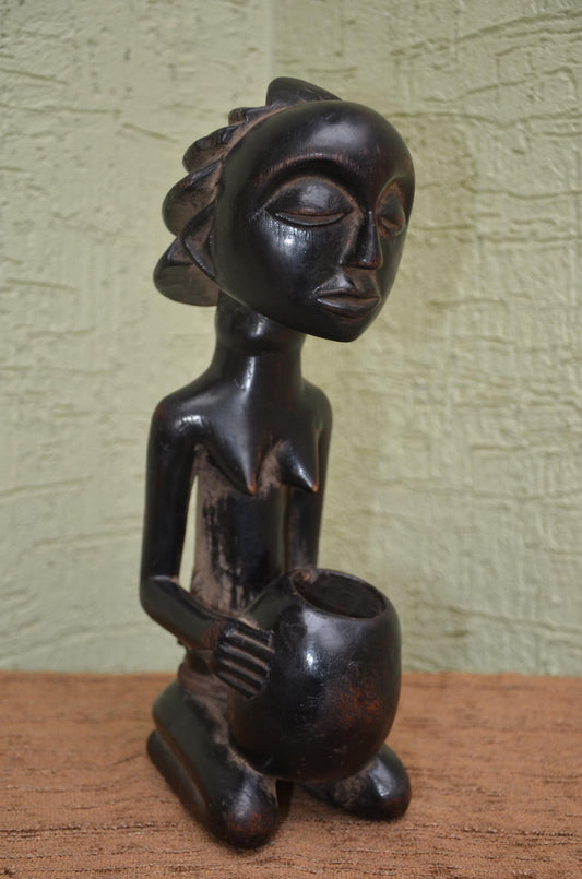 Authentic Luba-Hemba Kneeling Bowl-Bearer | Ancestral Statue