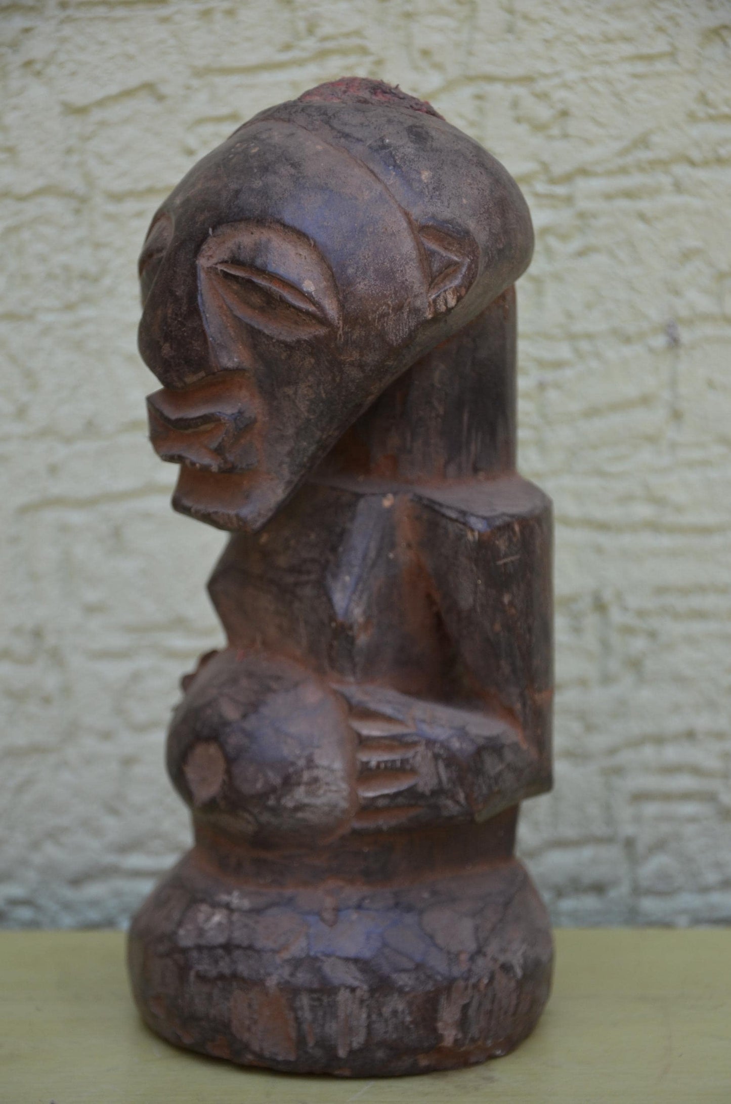 Authentic Luba Female Bowl Bearer Figure | Congolese Art