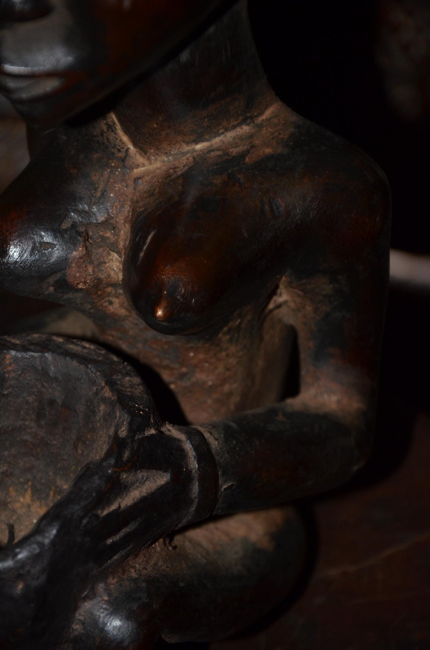 Authentic Luba Kneeling Figure | Mboko Bowl Bearer | Congolese Tribal Art
