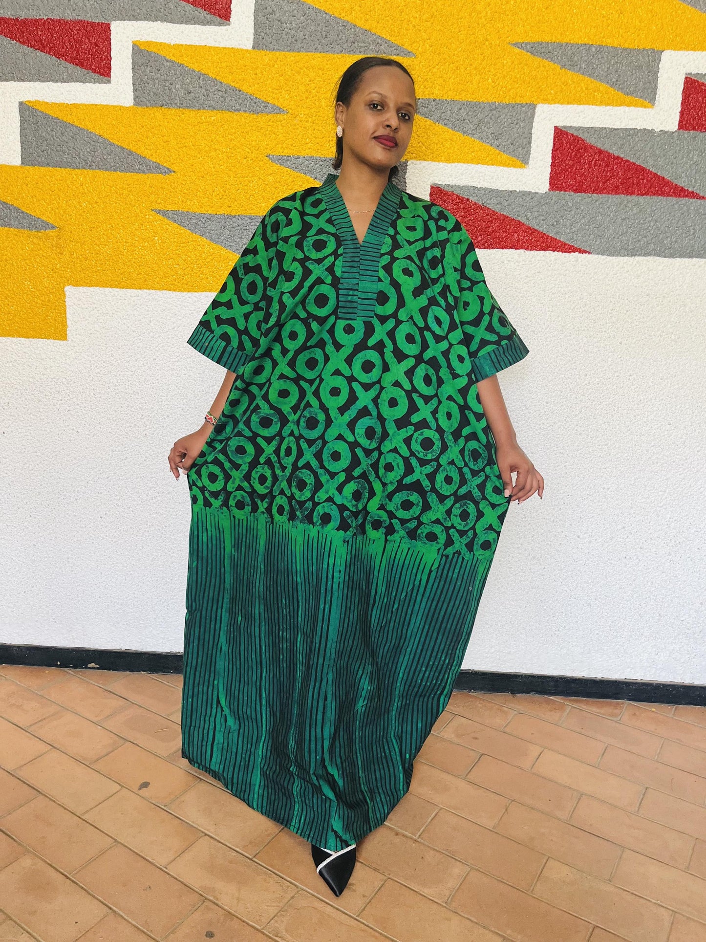 Green & Black Paneled Batik Boubou | Graphic Adire Silk Kaftan, Linear-Hem Maxi