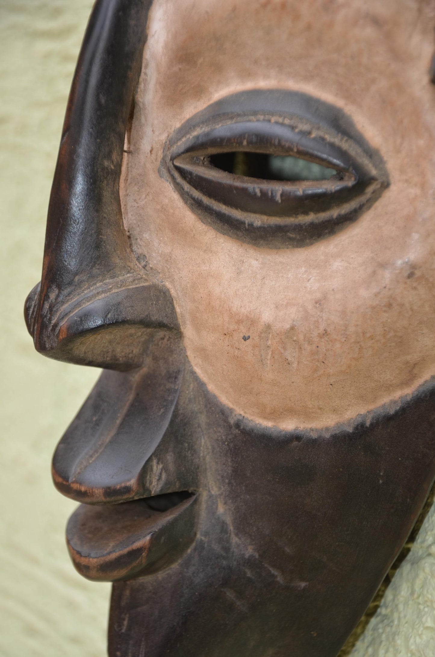 Kumu Tribal Mask | African Wooden Art