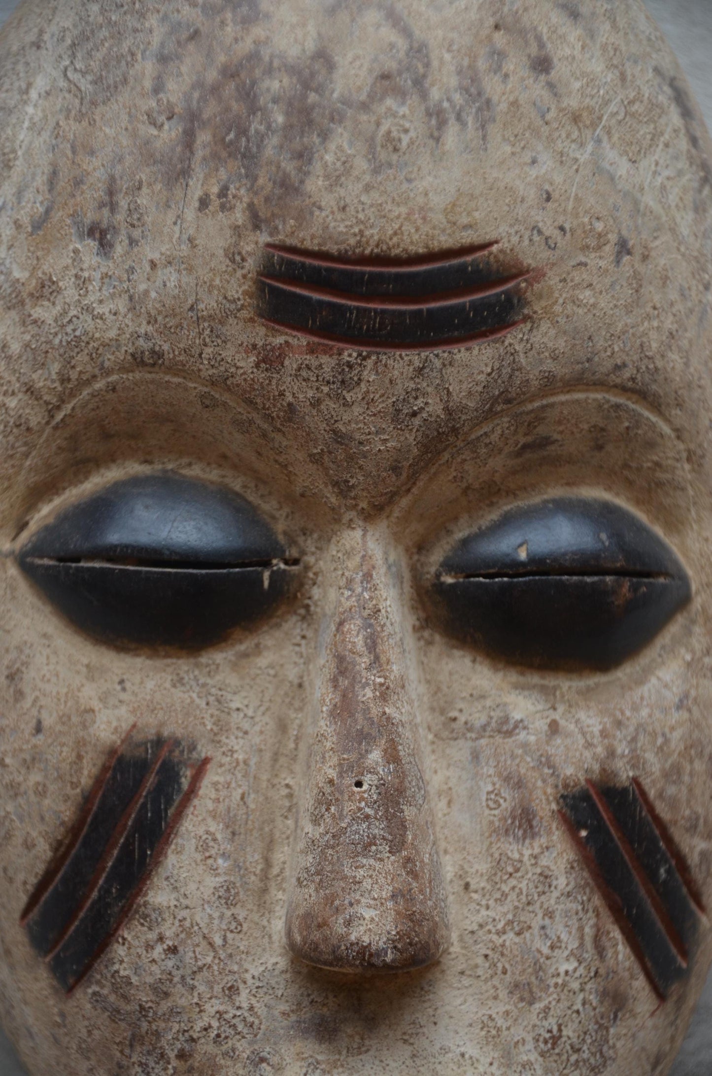 Fang Mitsogo Mask – 12" Hand-Carved Wood Wall Art – Gabonese Tribal Decor