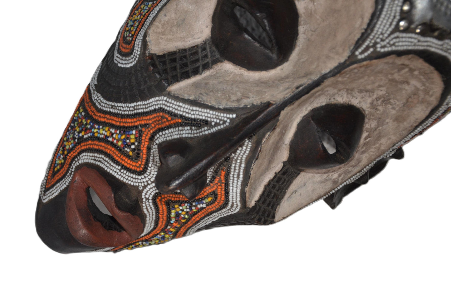 Kumu Beaded Mask – Handcrafted African Wall Art