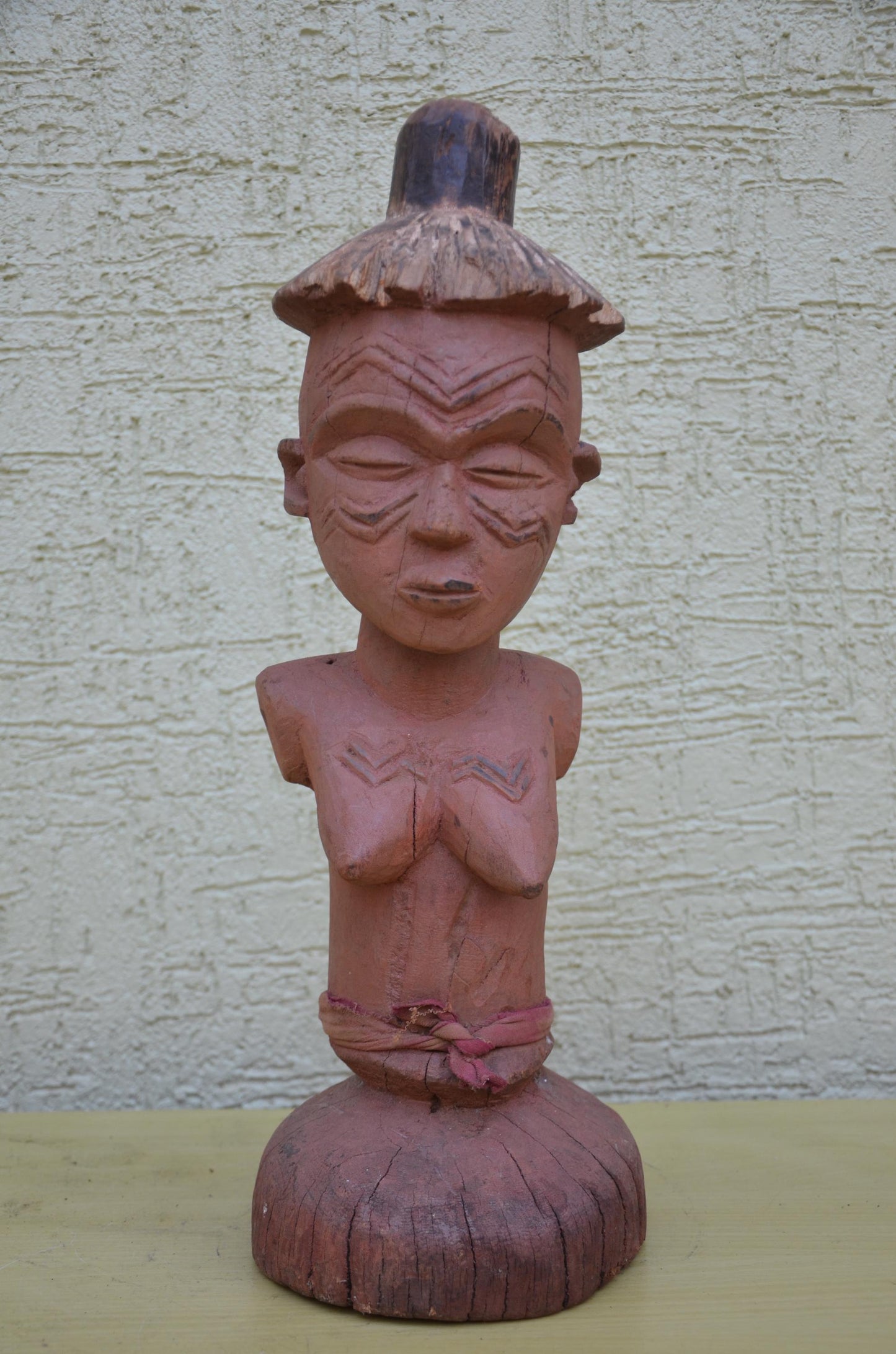 Authentic Chokwe Pende Female Half-Figure | African Art