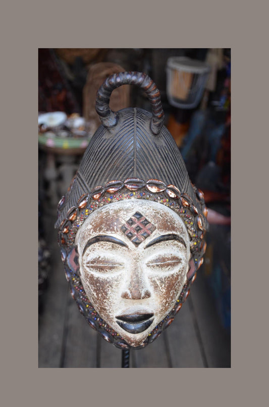 Authentic Punu Okuyi Mask – Hand-Carved Wood Female Ancestor Spirit, Cowrie Shell Trim
