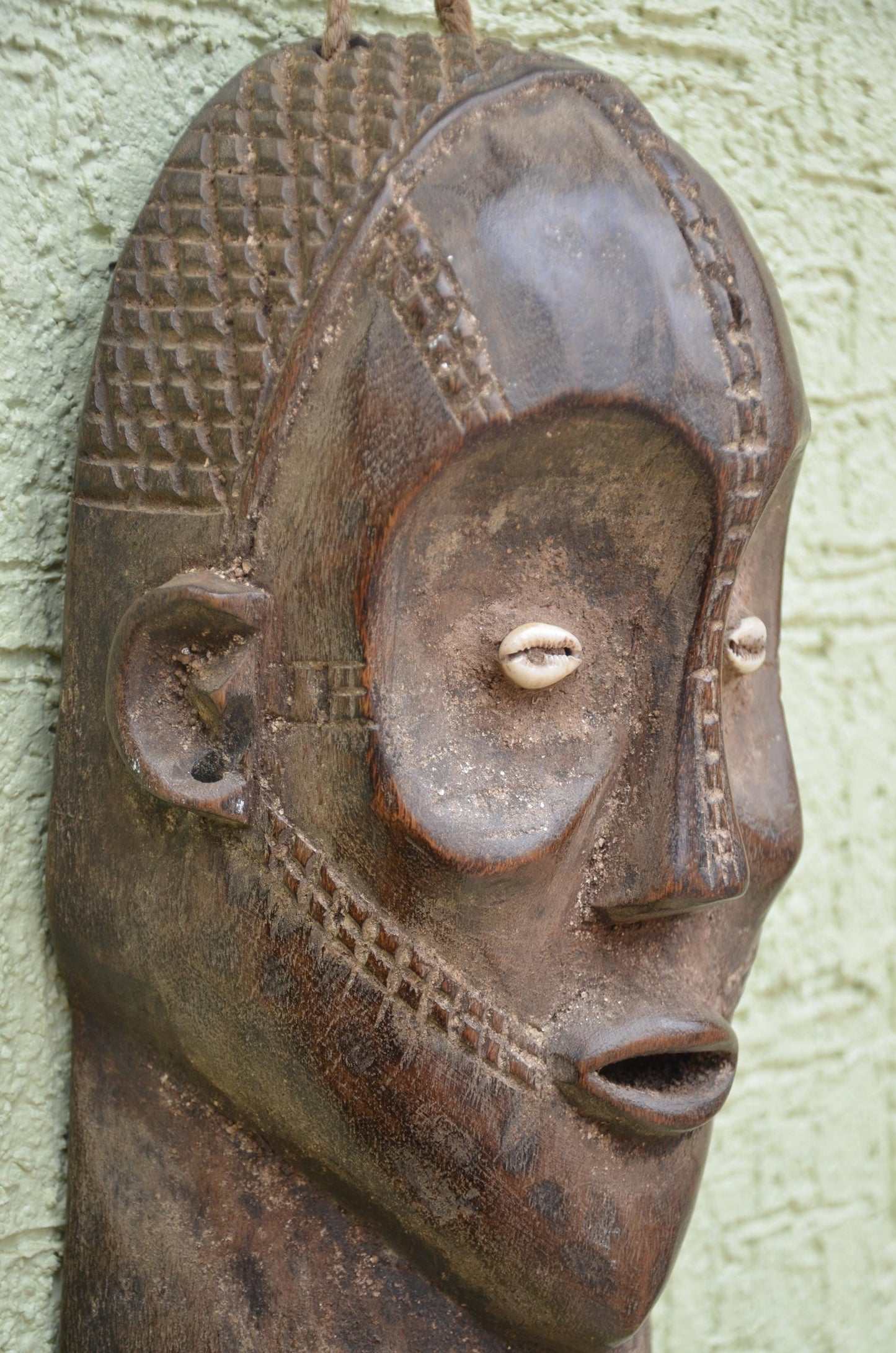 Authentic Bembe Alunga Tribal Mask | Congolese Art