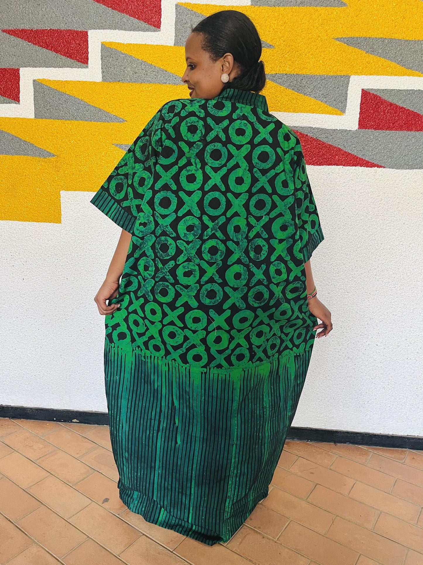 Green & Black Paneled Batik Boubou | Graphic Adire Silk Kaftan, Linear-Hem Maxi