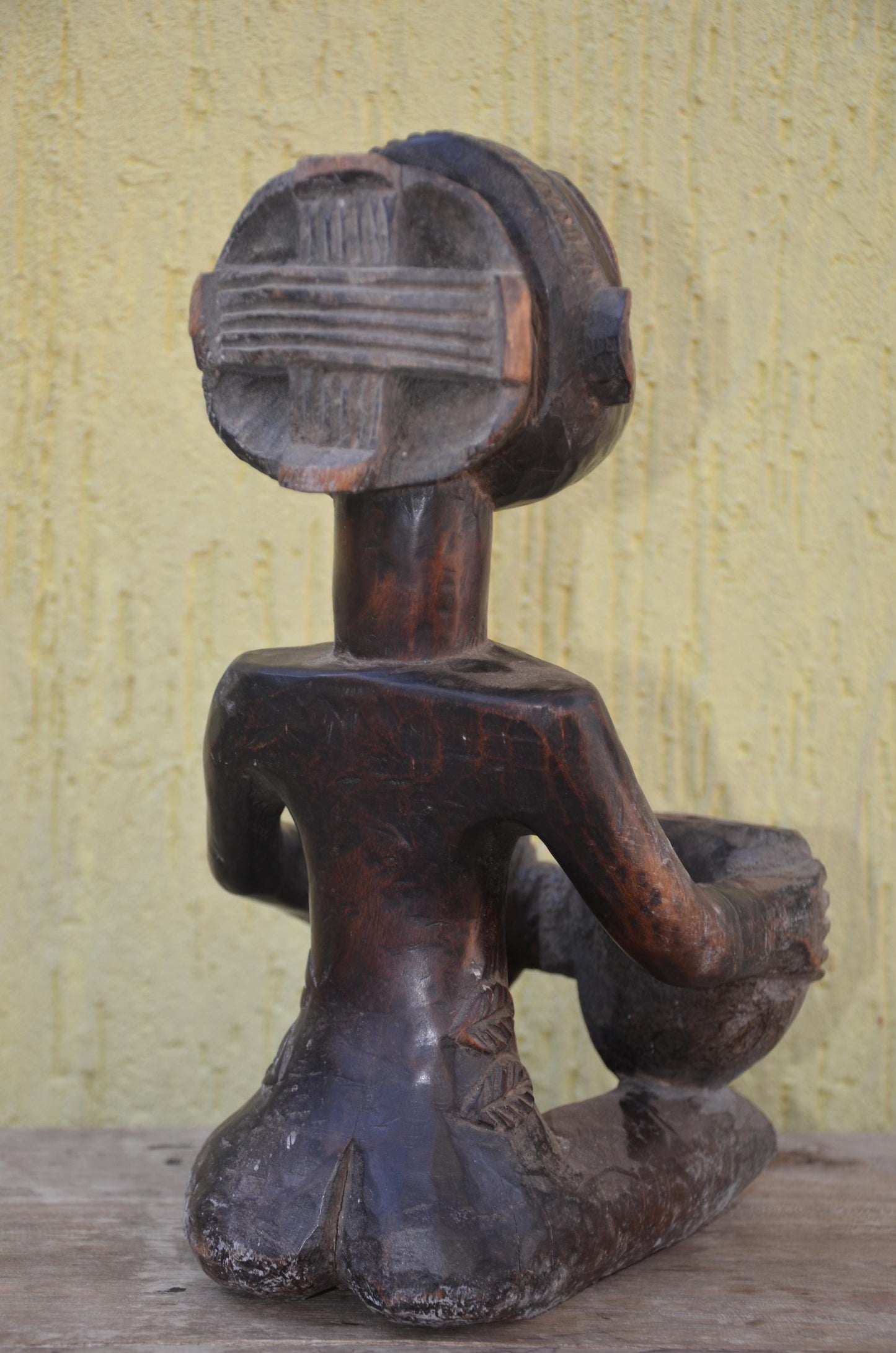 Luba Bowl Bearer Mboko – 14" Congo Hand-Carved Wood Statue – Tribal Decor