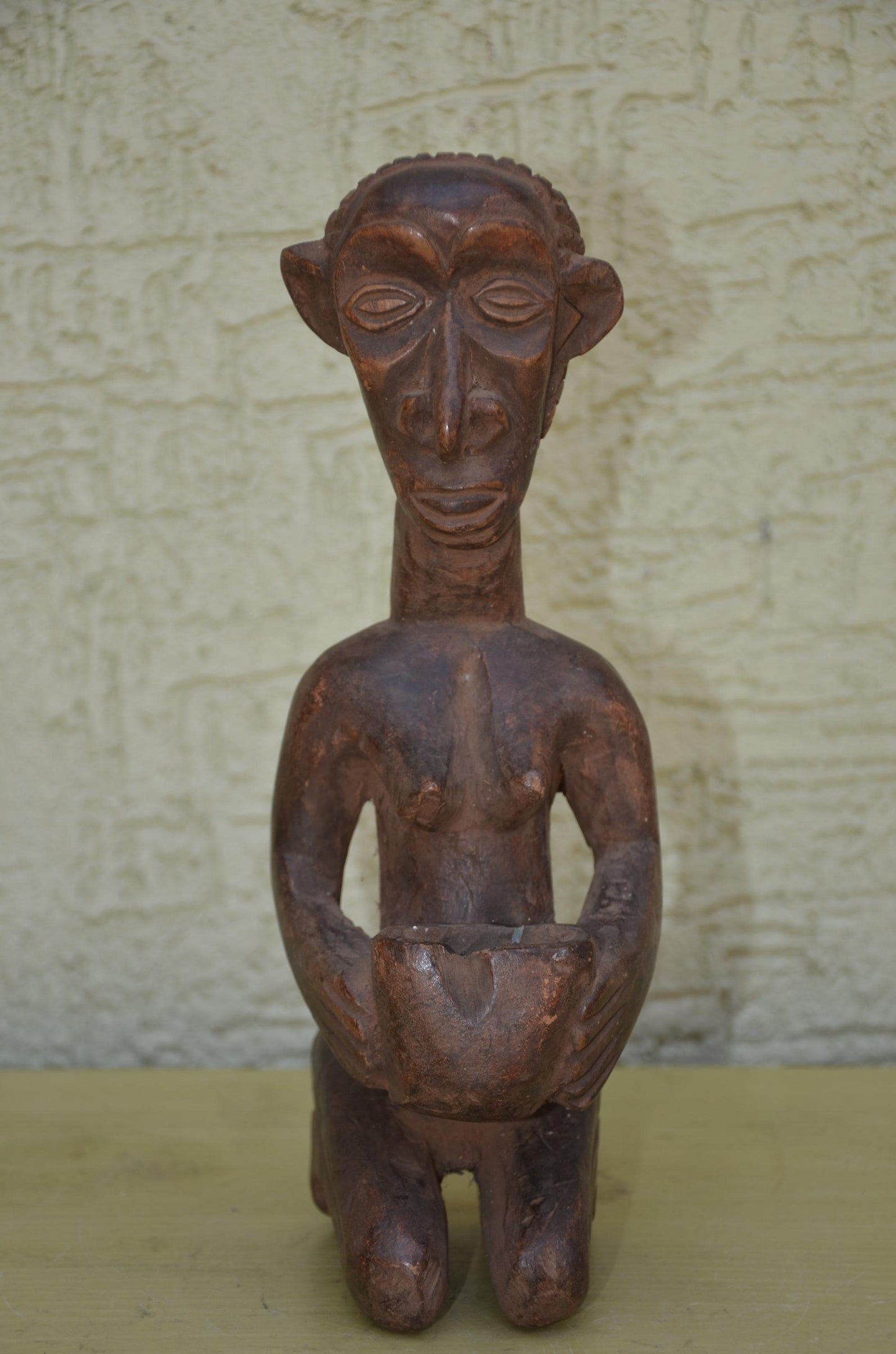 Authentic Luba Mboko Bowl Bearer Figure | Congolese Art