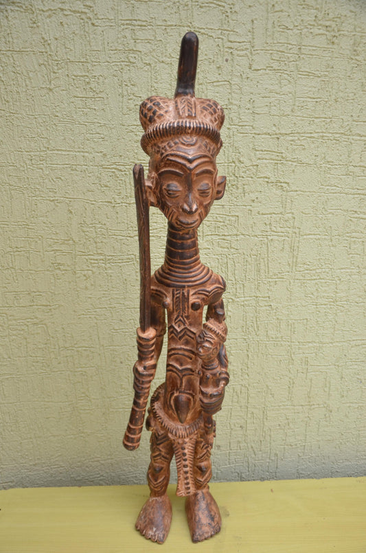 Monumental African Luluwa Maternity Wooden Statue | Tribal Art
