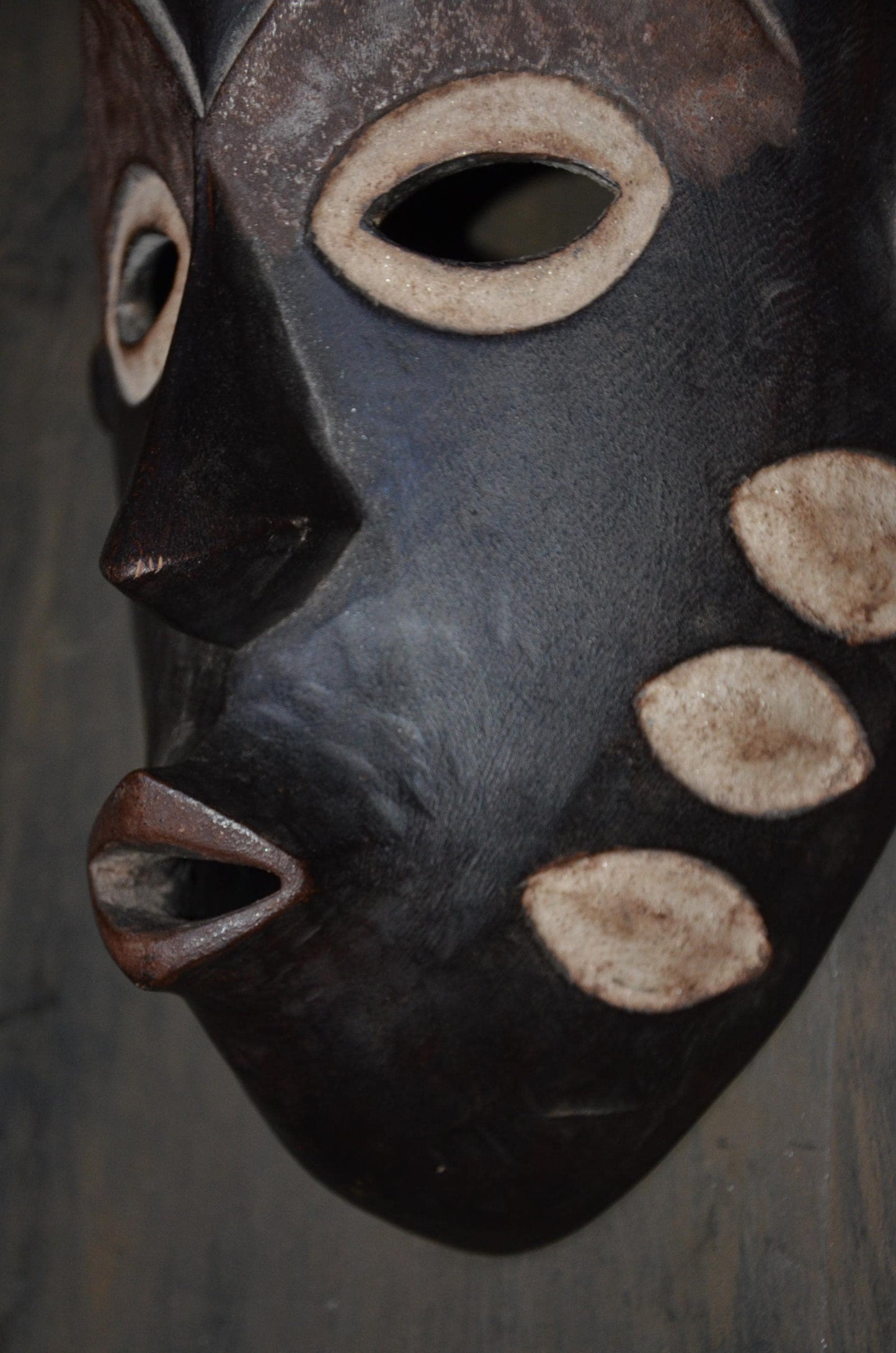 Chokwe Mwana Pwo Mask – 21" Hand-Carved Wood Wall Art – Congo Tribal Decor