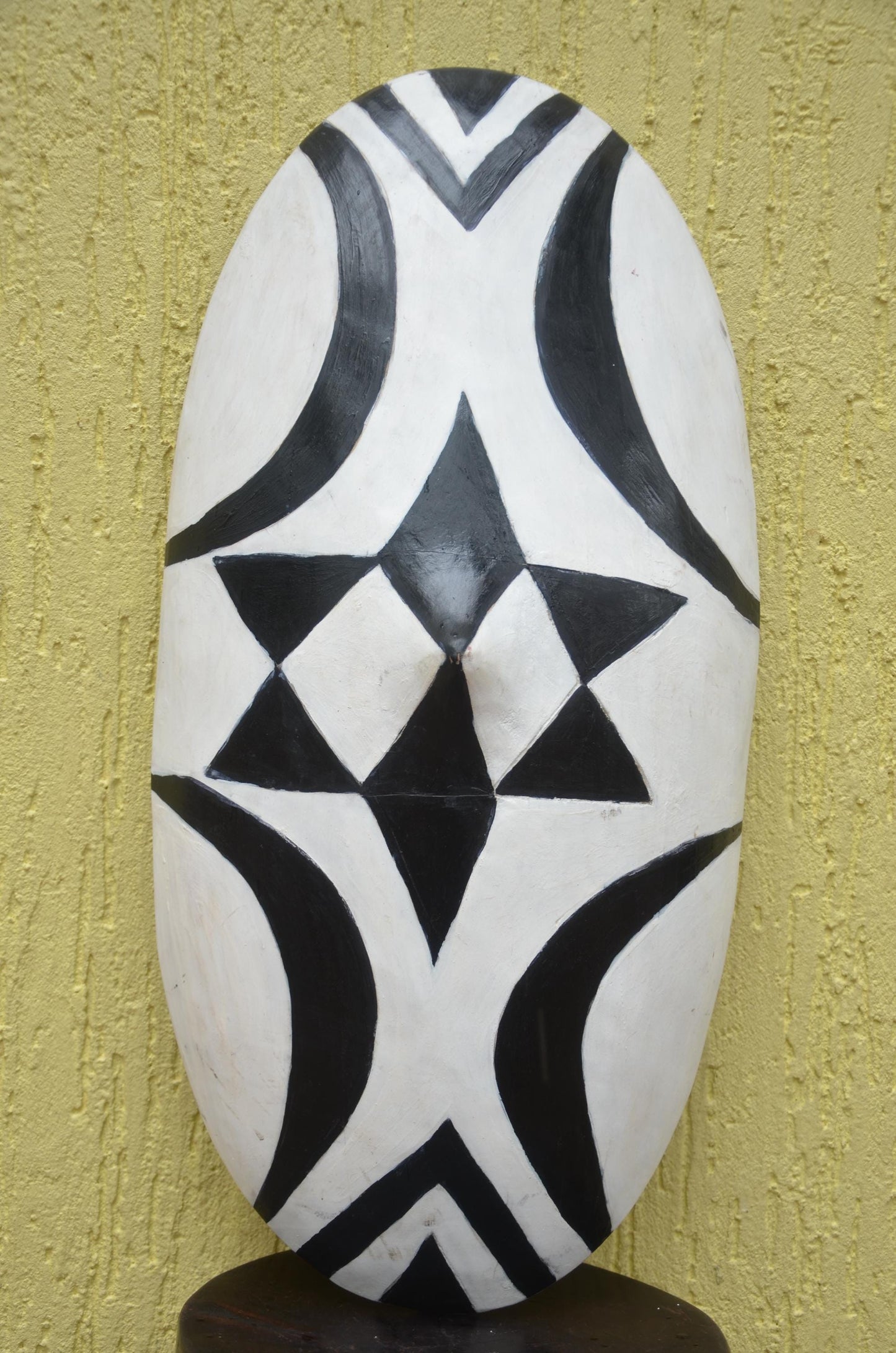 Rwandan Intore Shield – 30" Hand-Painted Wood Dance Shield – Tribal Decor