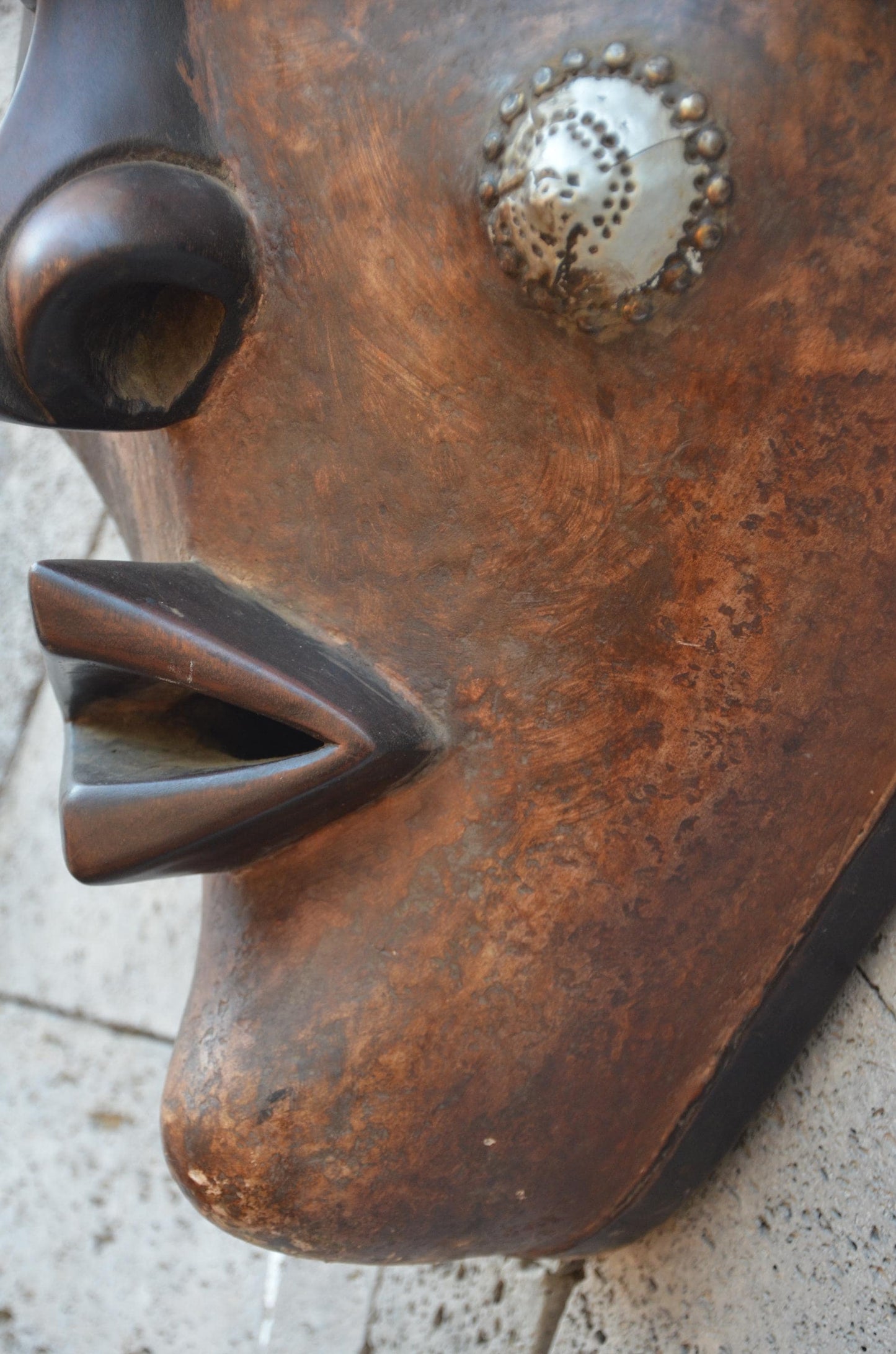Authentic Guro-Style Mask | Elegant Ivorian Tribal Wall Art