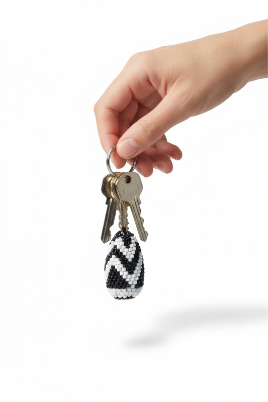 Black and White Beaded Keyholder – Handmade African Beaded Keychains | Tribal Pattern Key Rings | Rwandan Artisan Gifts