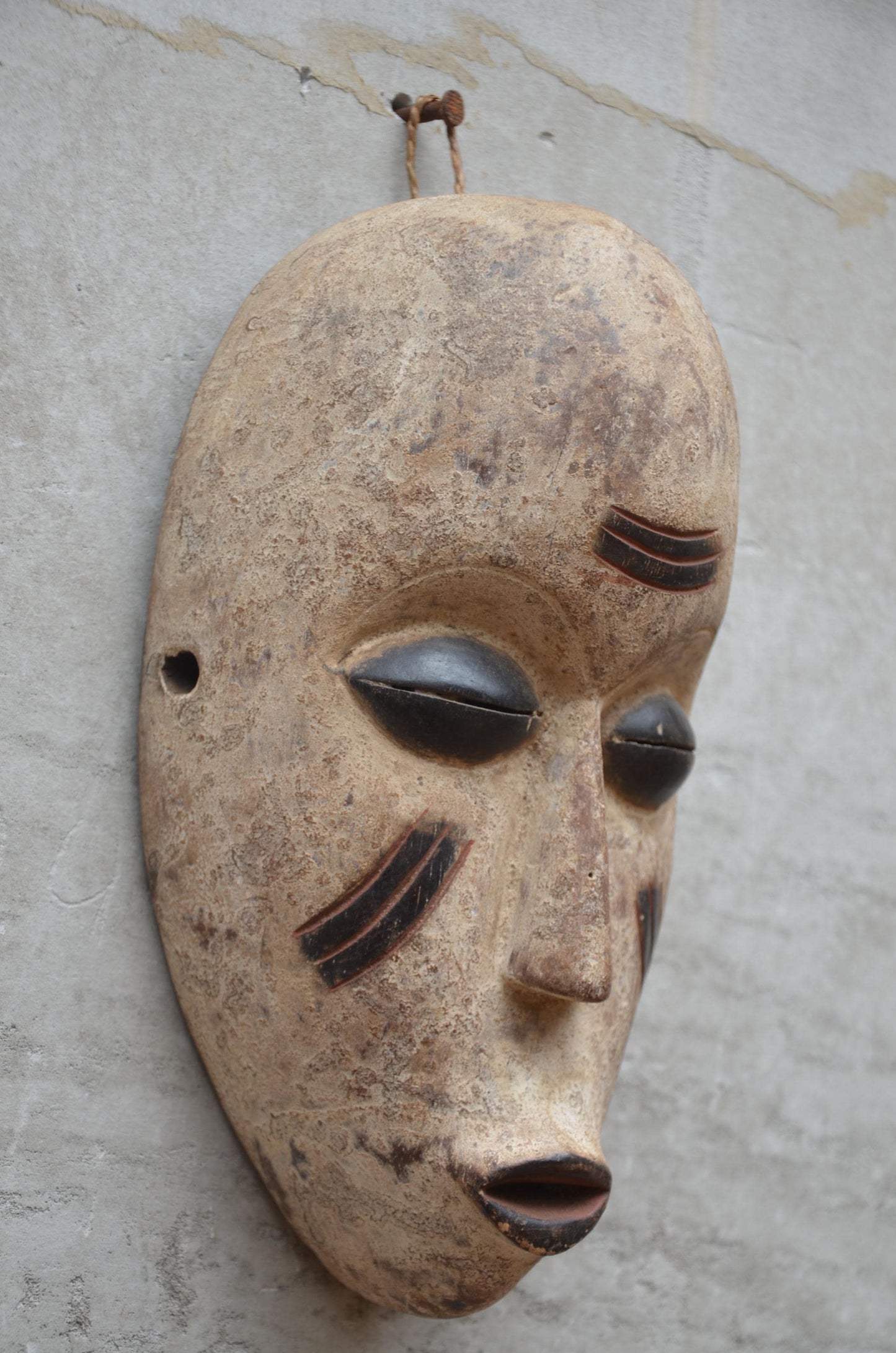 Fang Mitsogo Mask – 12" Hand-Carved Wood Wall Art – Gabonese Tribal Decor