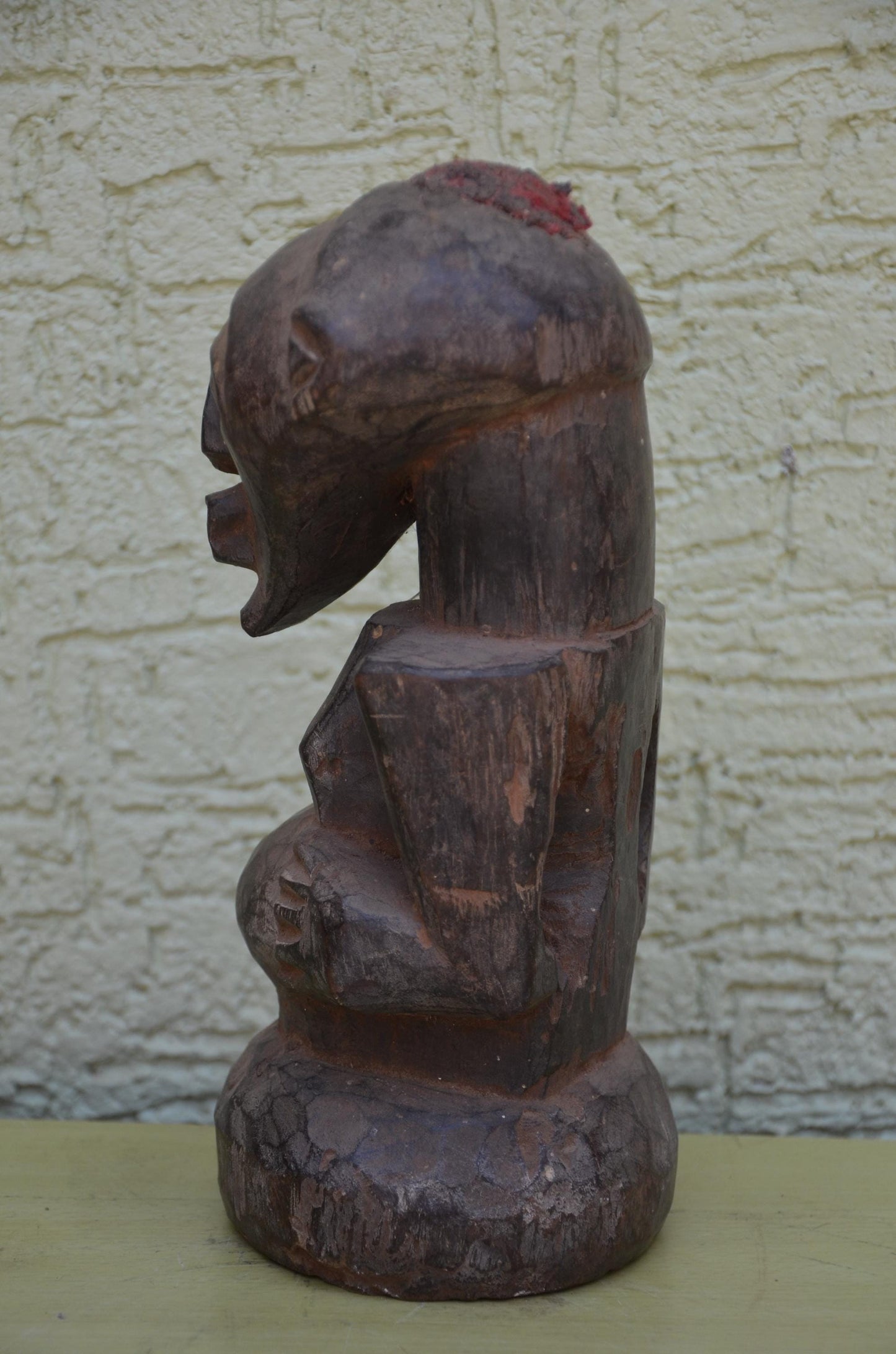 Authentic Luba Female Bowl Bearer Figure | Congolese Art