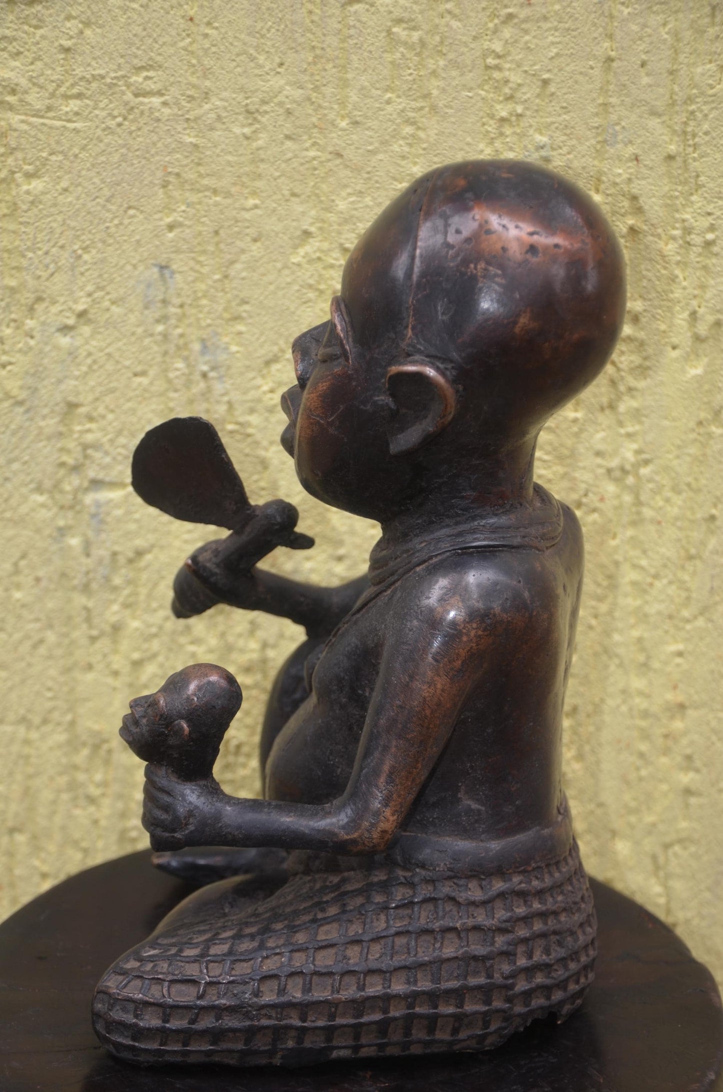 Benin Court Dwarf Statue – 16" Hand-Carved Wood Kingdom Royal Figure – Decor.