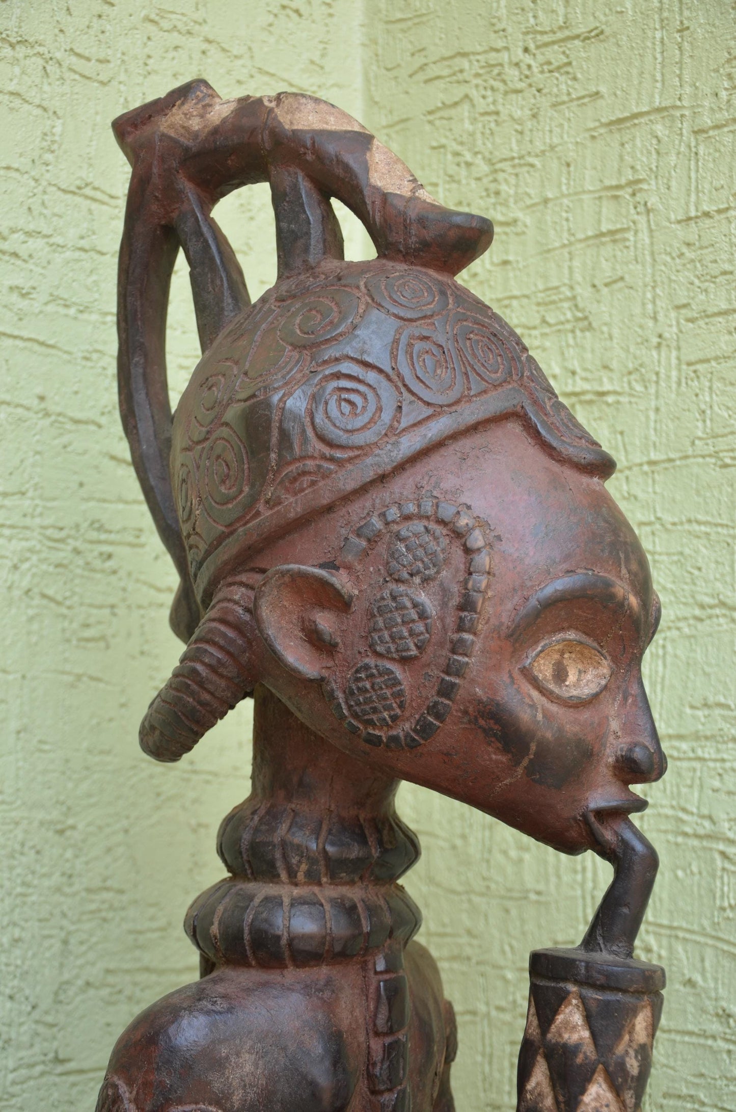 Bena Lulua Chief â€“ 41" Hand-Carved Wood Ancestor Smoking Pipe â€“ Tribal Art.