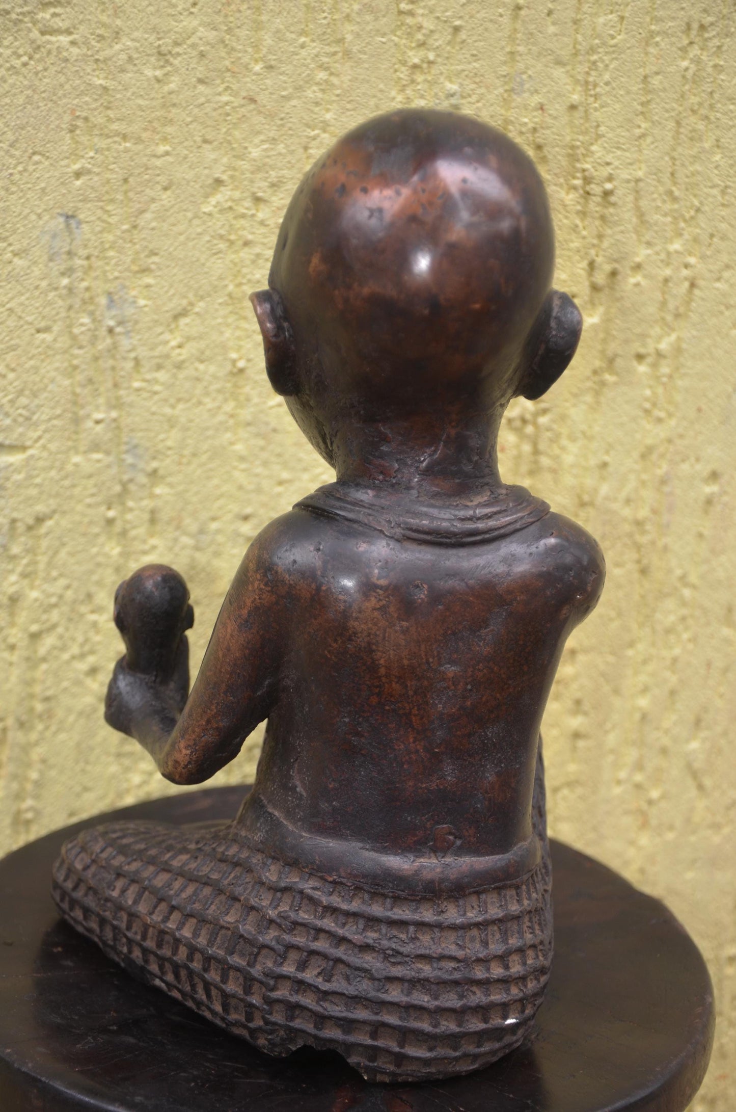 Benin Court Dwarf Statue – 16" Hand-Carved Wood Kingdom Royal Figure – Decor.