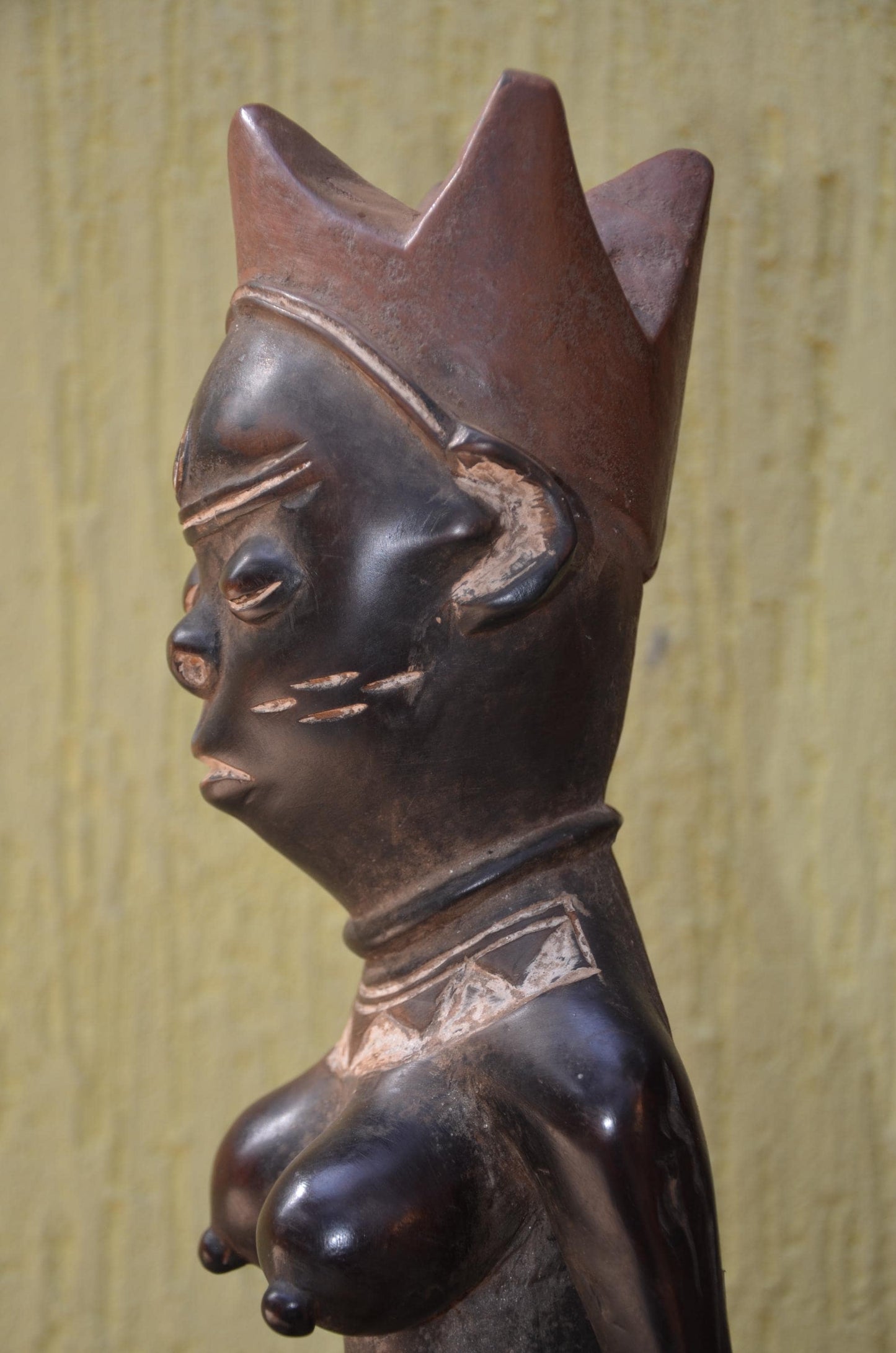 Baule Maternity Statue – 19" Hand-Carved Wood Mother & Child – Ivory Coast