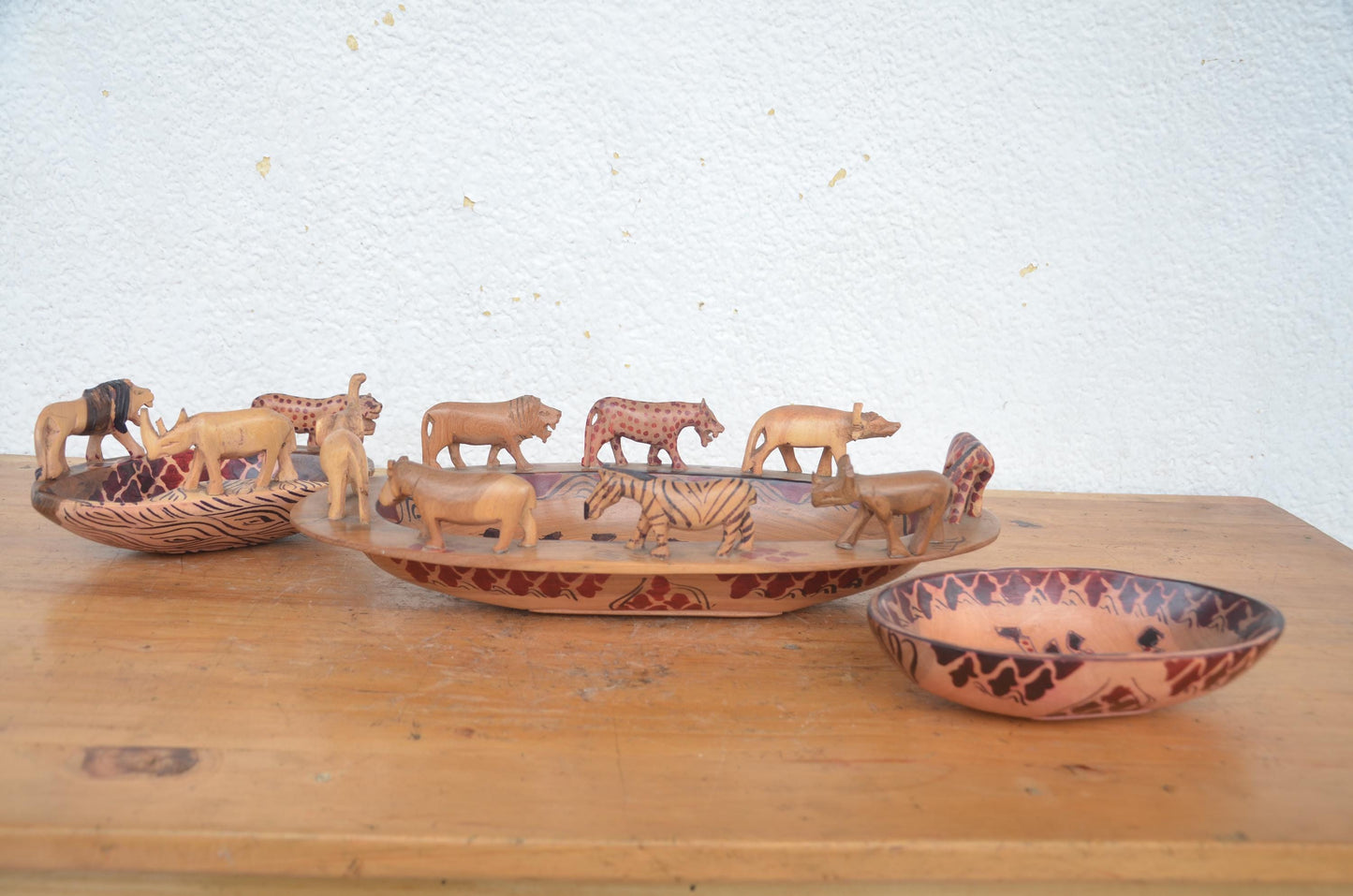 Hand-Carved Wildlife Wooden Fruit Bowl Set | Artisan African Decorative Bowls
