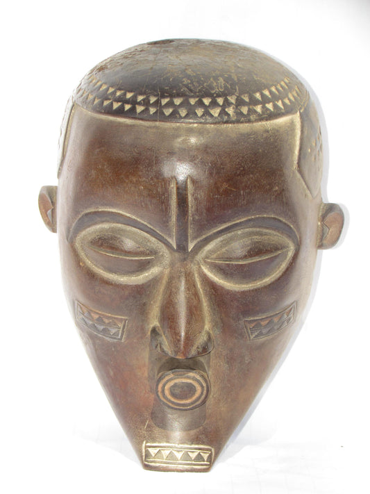 Masques muraux traditionnels africains en bois sculptés à la main, de la RDC