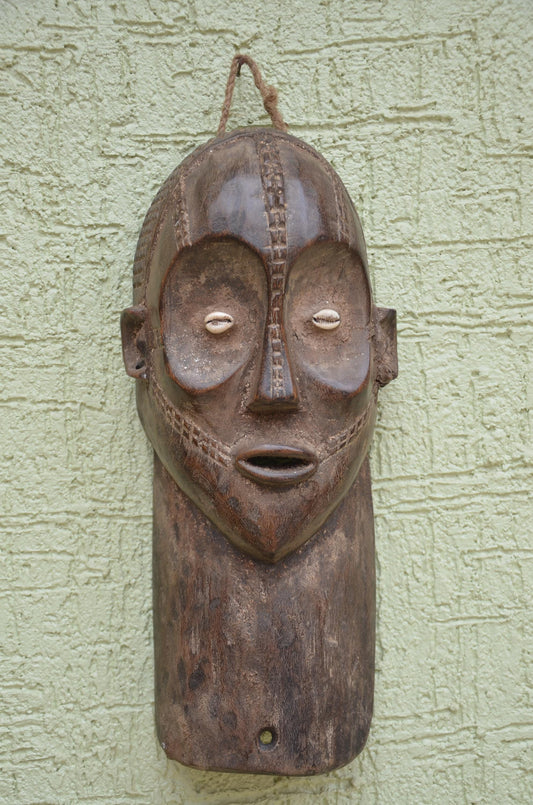 Authentic Bembe Alunga Tribal Mask | Congolese Art
