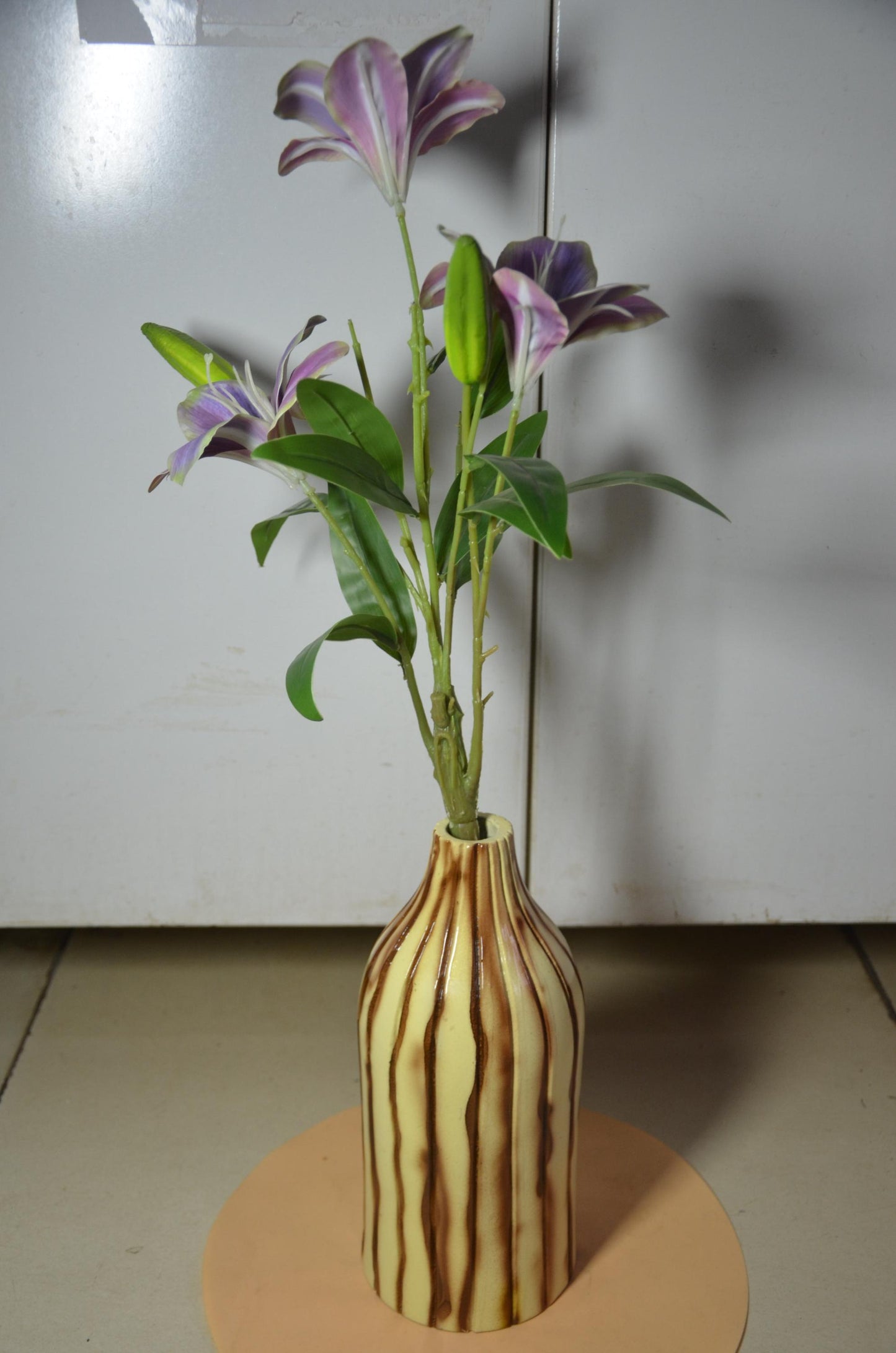 Fluted Wooden Bottle Vase | Cream and Brown Ribbed Vessel