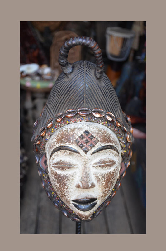 Vintage Punu Mask – 14" Hand-Carved Wood Wall Art – Gabonese Tribal Decor