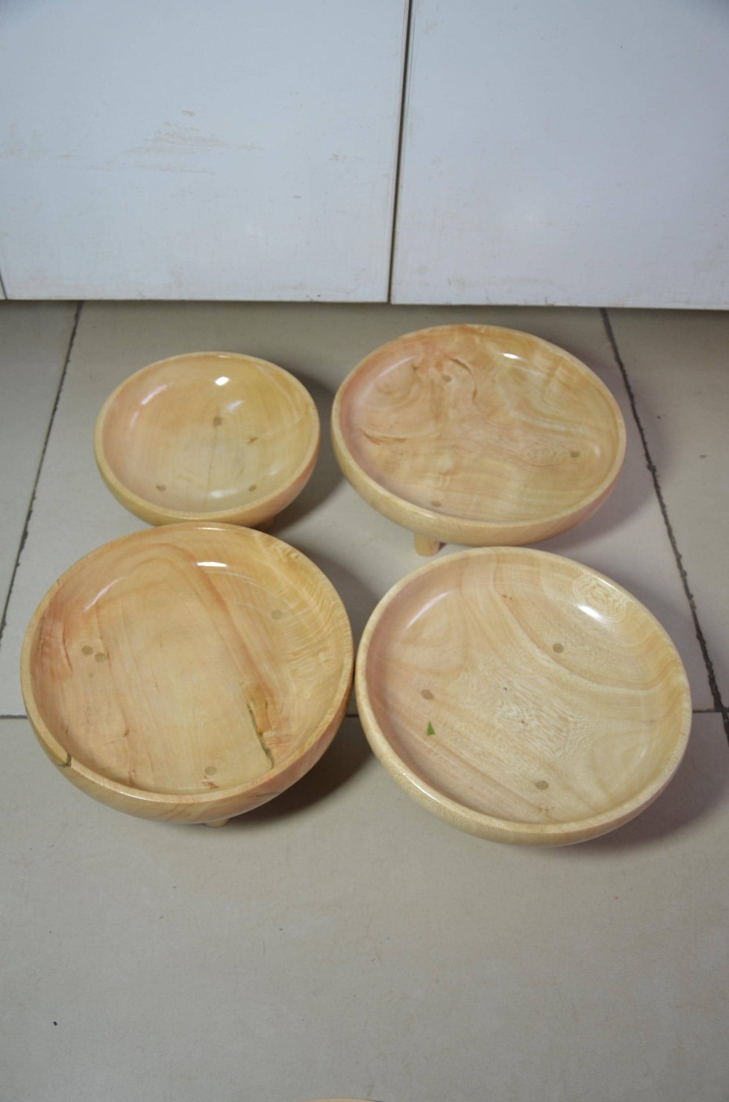 Set of 4 Footed Wooden Bowls | Natural Blonde Wood Decorative Fruit Dish Set
