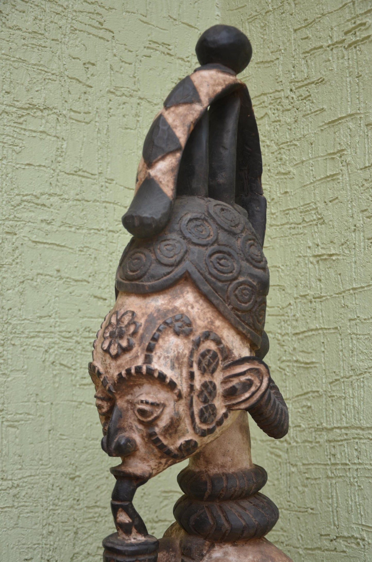 Authentic Idoma Pipe-Smoker Shrine Figure | Nigerian Tribal Art